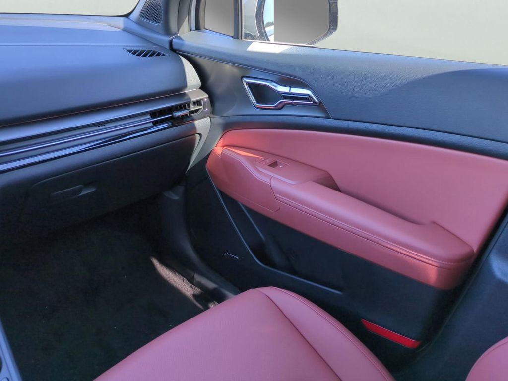 new 2026 Kia Sportage Hybrid car, priced at $43,323