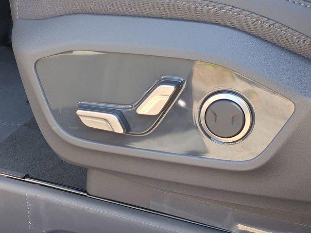 new 2026 Kia EV9 car, priced at $45,819