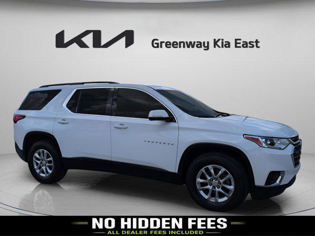 used 2020 Chevrolet Traverse car, priced at $12,889