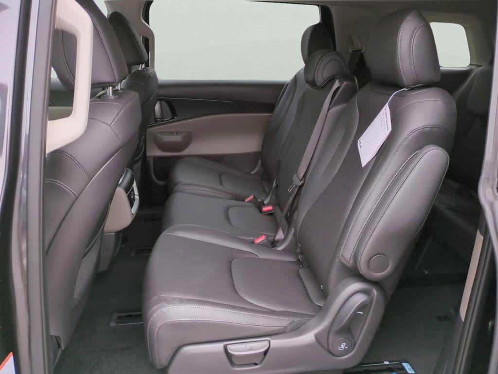 new 2026 Kia Carnival car, priced at $41,780