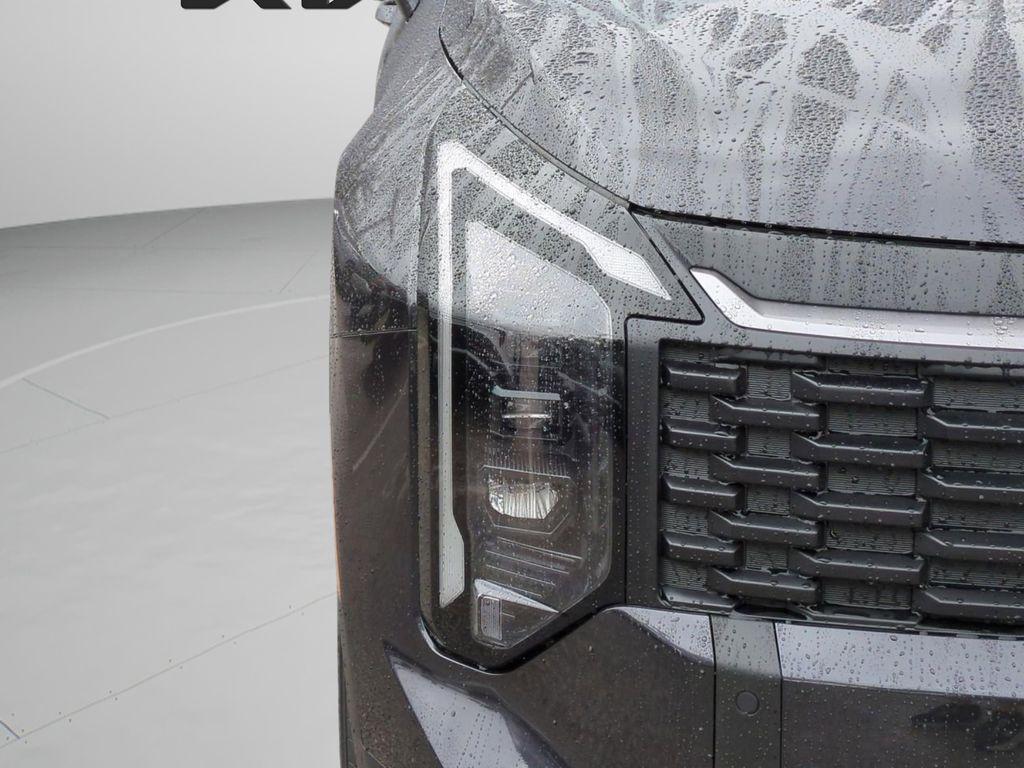 new 2026 Kia Sportage car, priced at $28,212