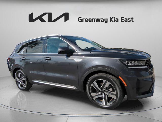 used 2023 Kia Sorento Hybrid car, priced at $28,999