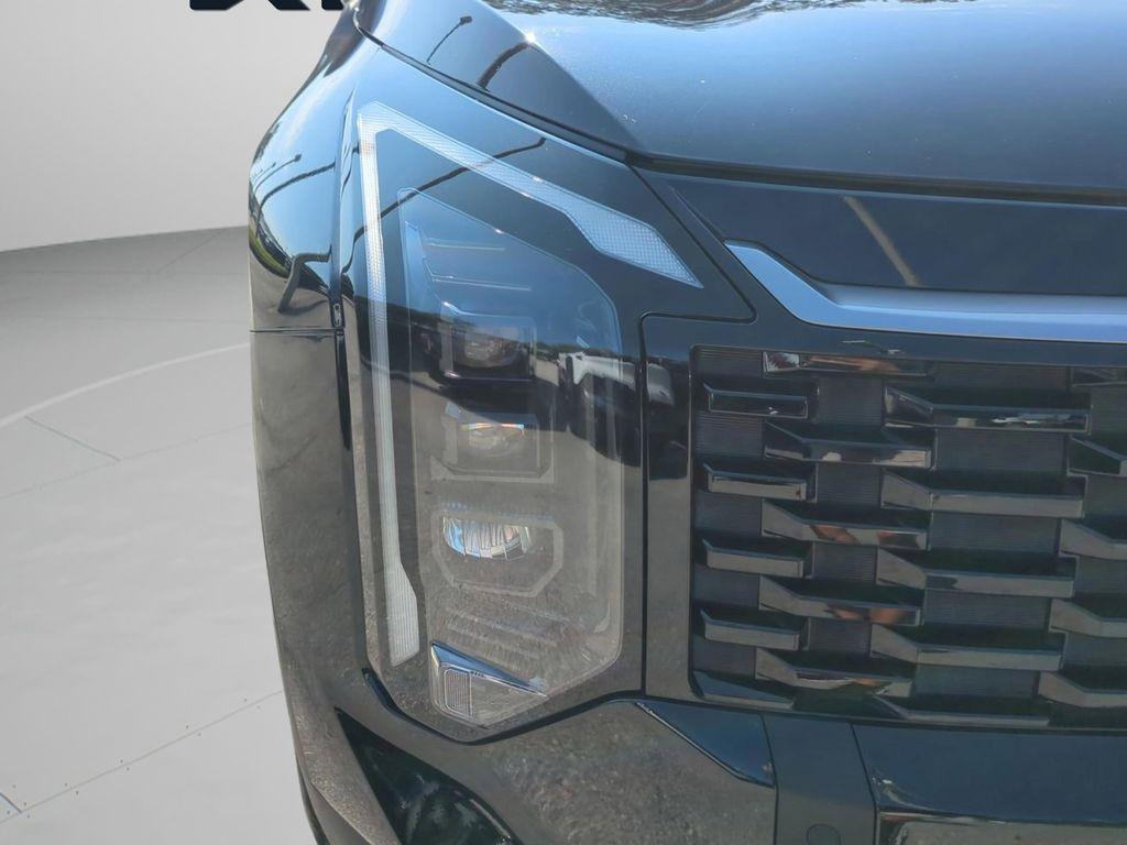 new 2026 Kia Sportage car, priced at $31,773