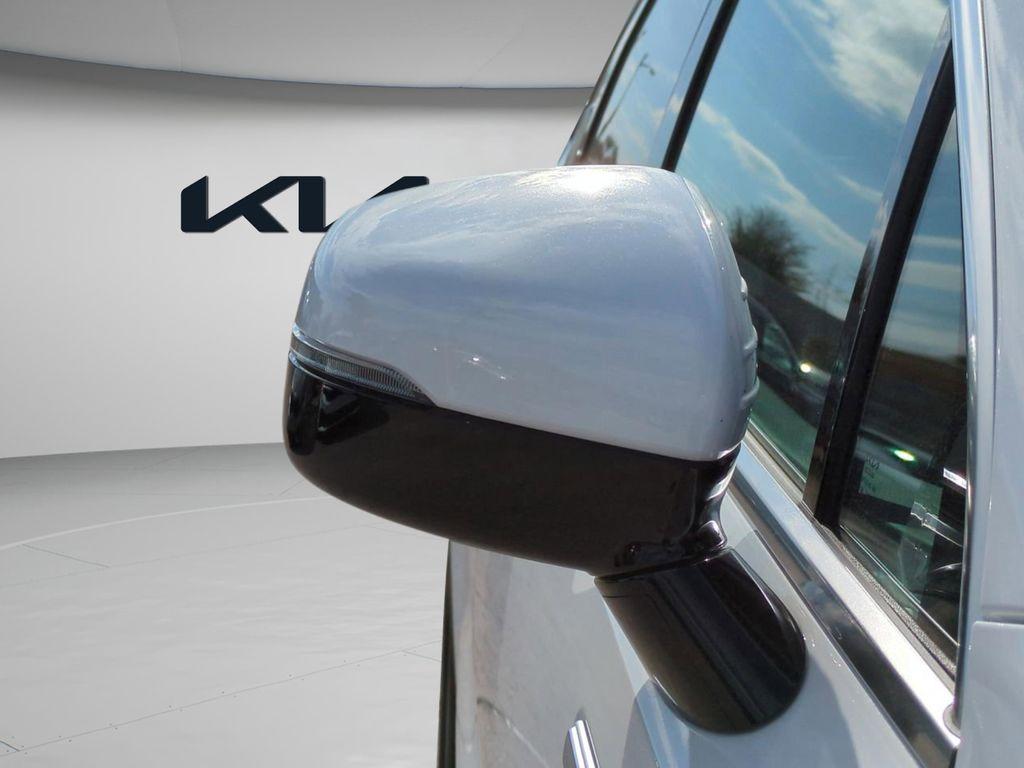 new 2026 Kia Sorento car, priced at $32,115