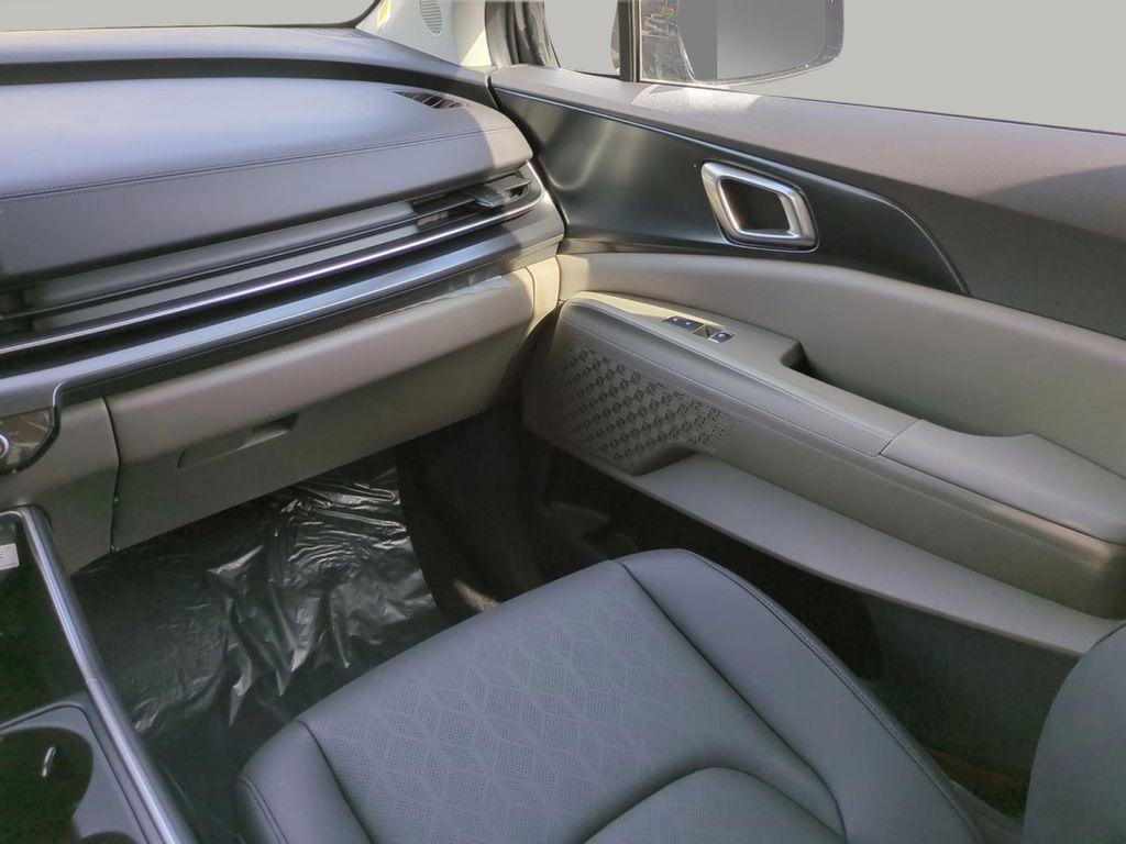 new 2026 Kia Carnival car, priced at $41,220