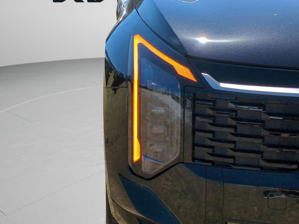 new 2026 Kia Sportage Hybrid car, priced at $42,475