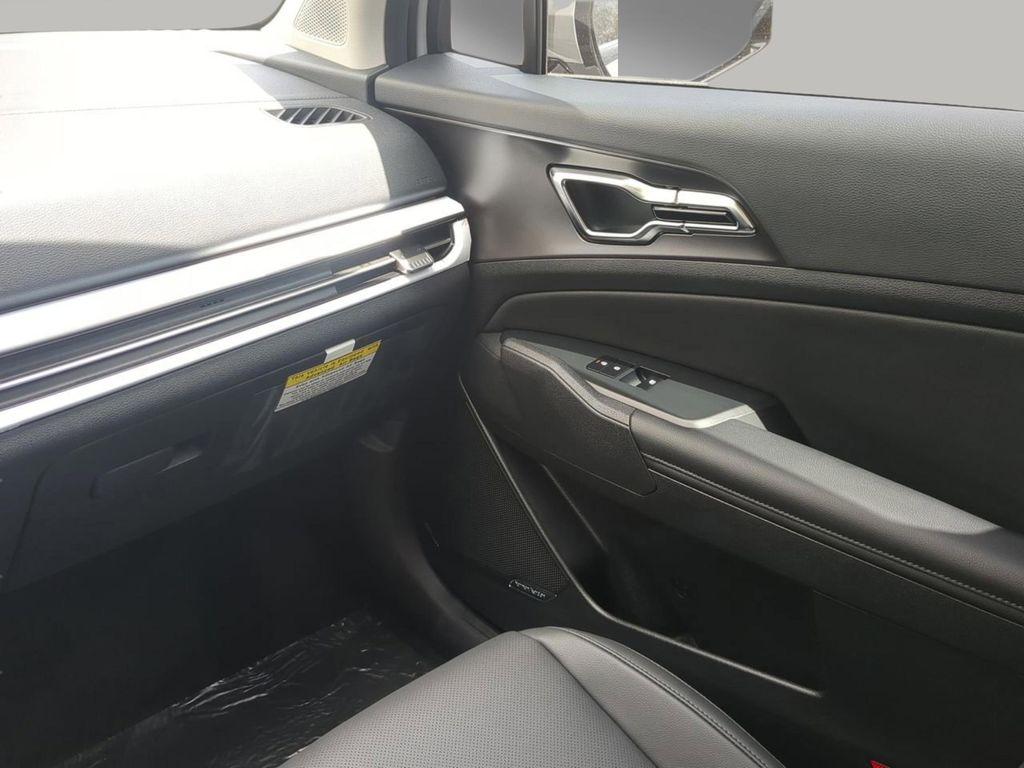 new 2026 Kia Sportage Hybrid car, priced at $42,475