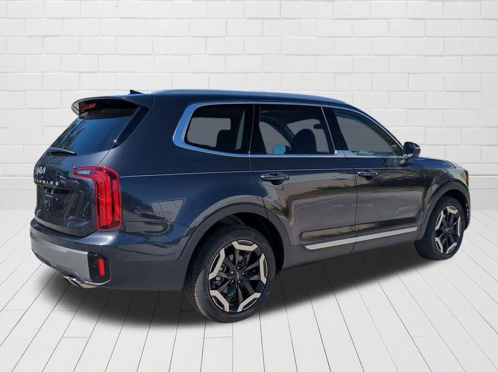 new 2025 Kia Telluride car, priced at $38,242