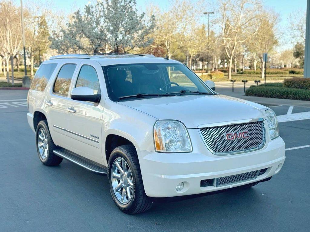 used 2013 GMC Yukon car, priced at $10,995