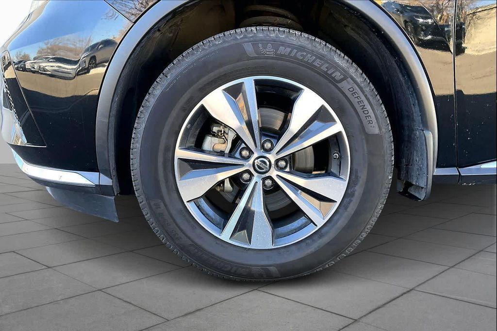 used 2019 Nissan Murano car, priced at $18,000
