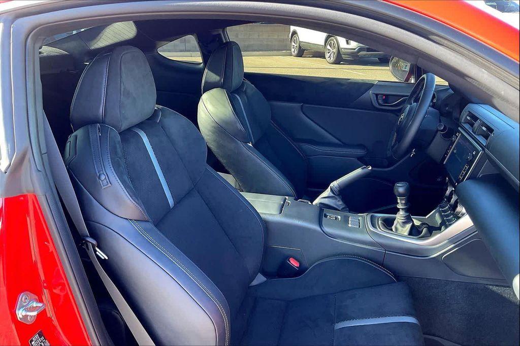used 2025 Toyota GR86 car, priced at $35,000