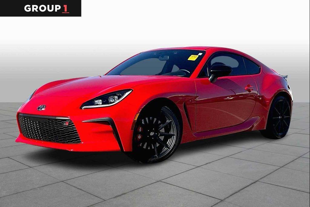 used 2025 Toyota GR86 car, priced at $35,000