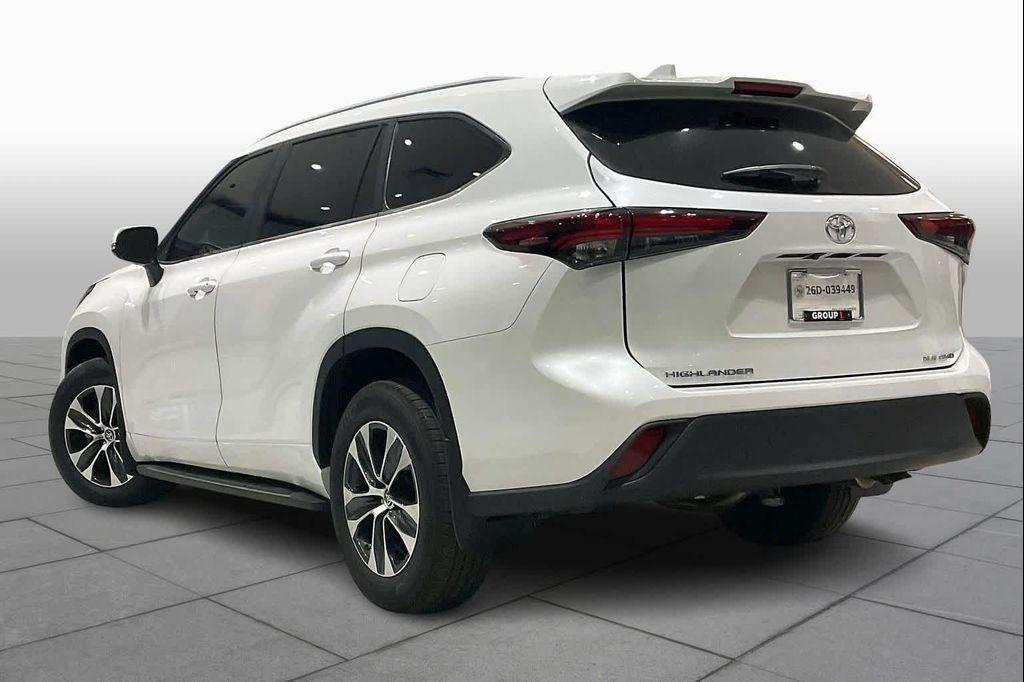used 2024 Toyota Highlander car, priced at $43,000