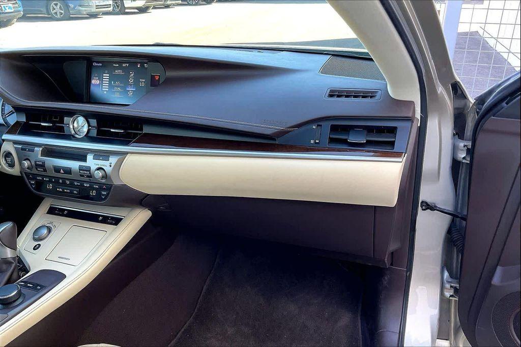 used 2017 Lexus ES 350 car, priced at $24,000