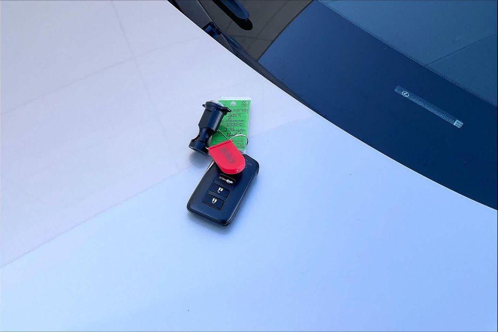 used 2017 Lexus ES 350 car, priced at $24,000