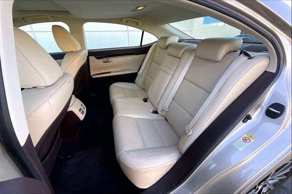 used 2017 Lexus ES 350 car, priced at $24,000