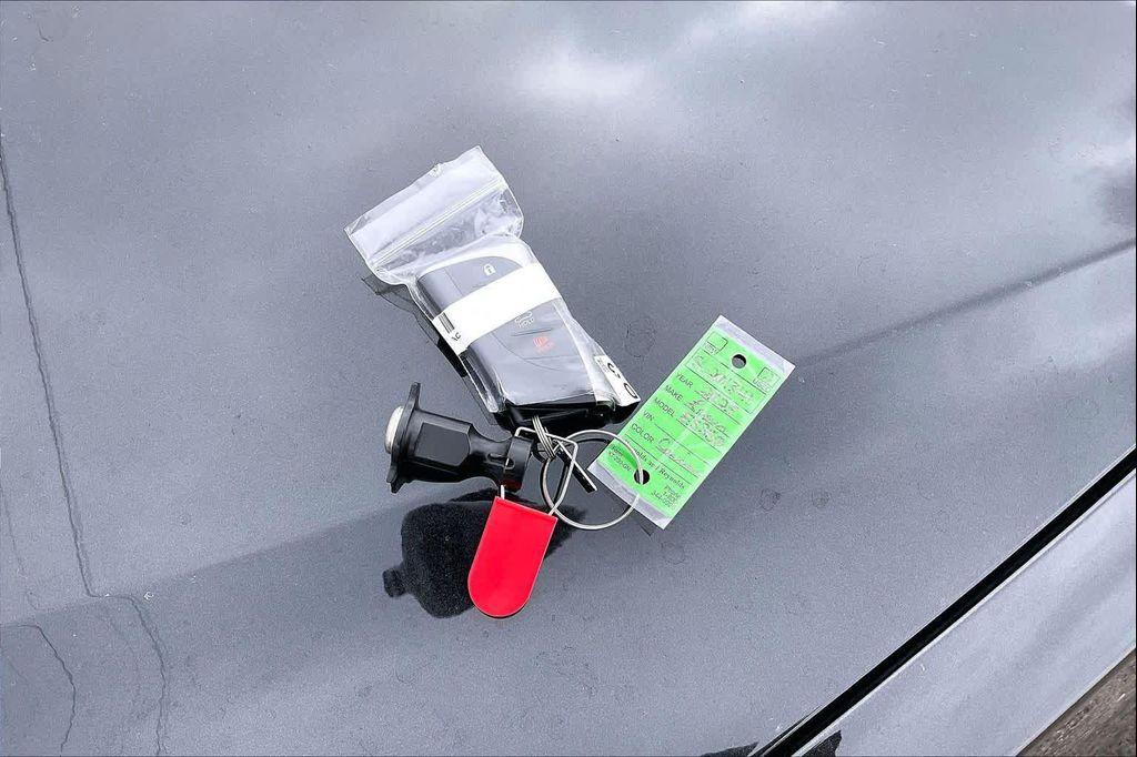 used 2025 Lexus ES 350 car, priced at $42,000