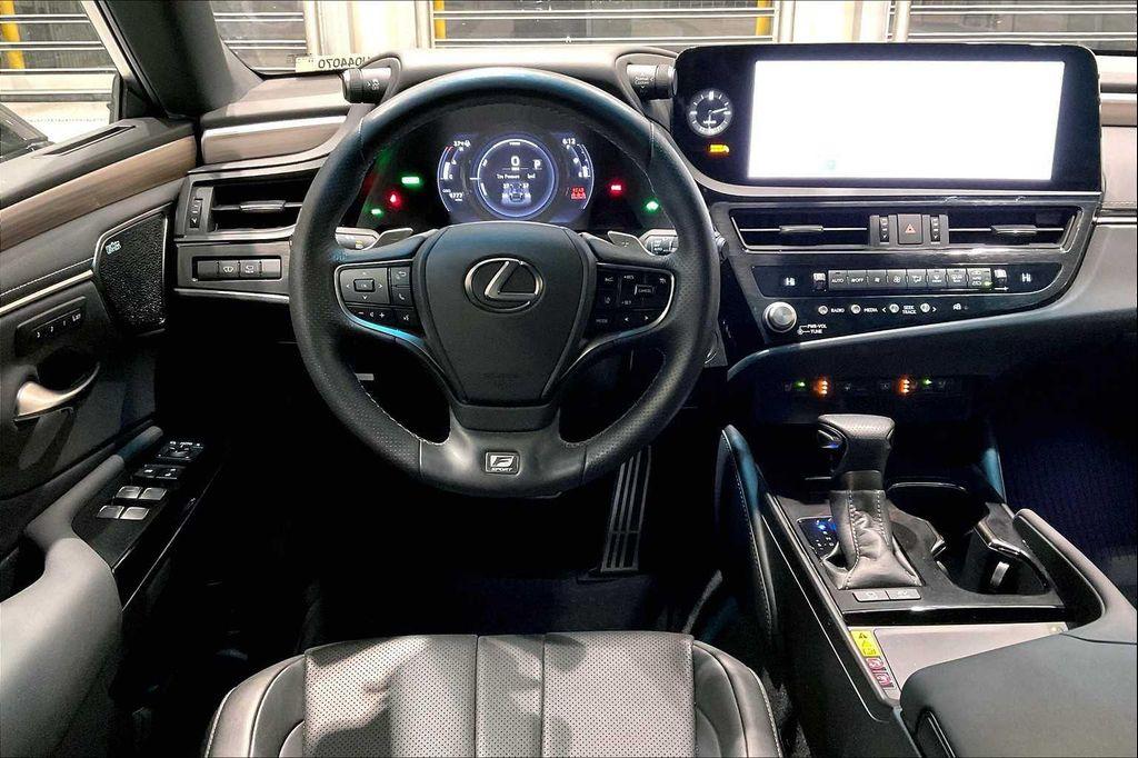used 2024 Lexus ES 300h car, priced at $48,000