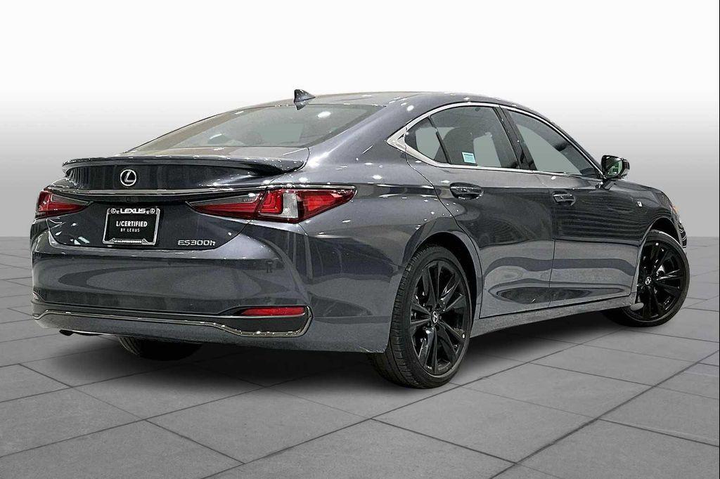 used 2024 Lexus ES 300h car, priced at $48,000