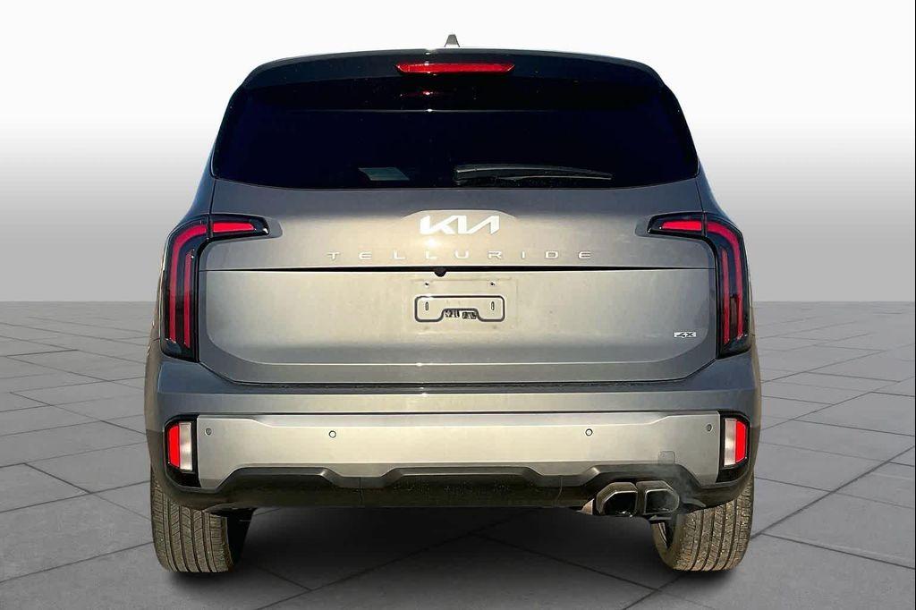 used 2023 Kia Telluride car, priced at $38,000