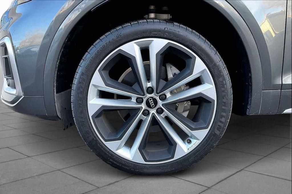 used 2021 Audi Q5 car, priced at $26,000