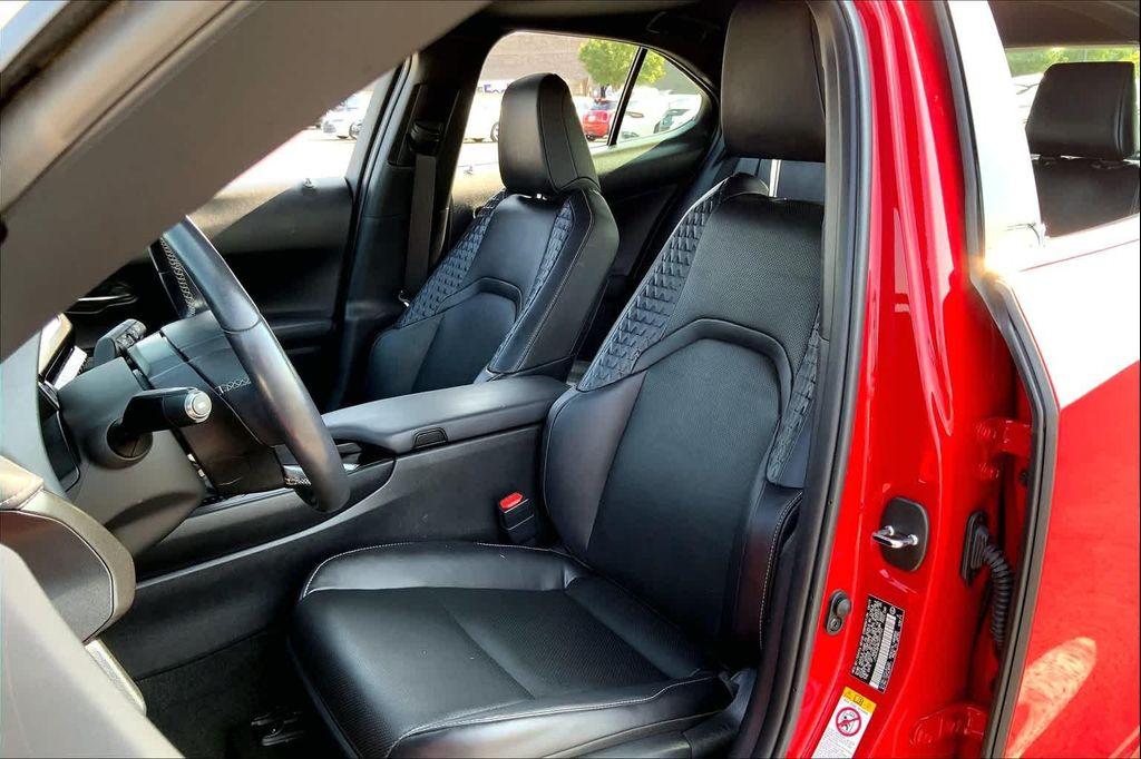 used 2019 Lexus UX 250h car, priced at $26,000