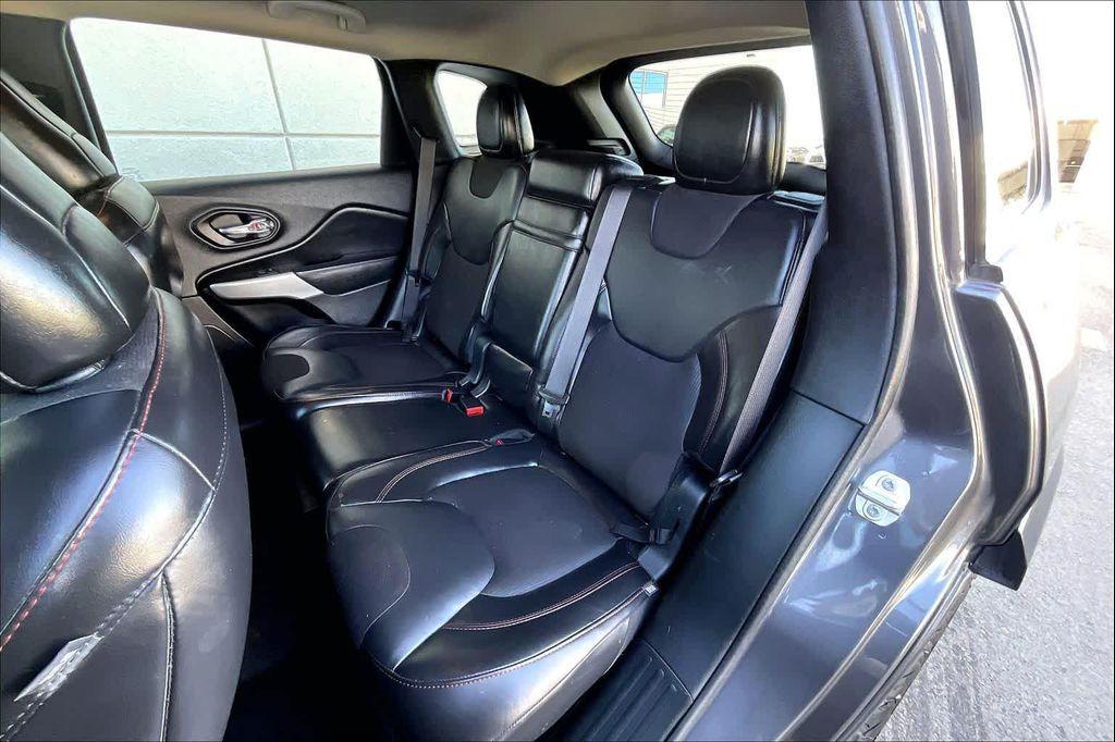 used 2018 Jeep Cherokee car, priced at $12,800