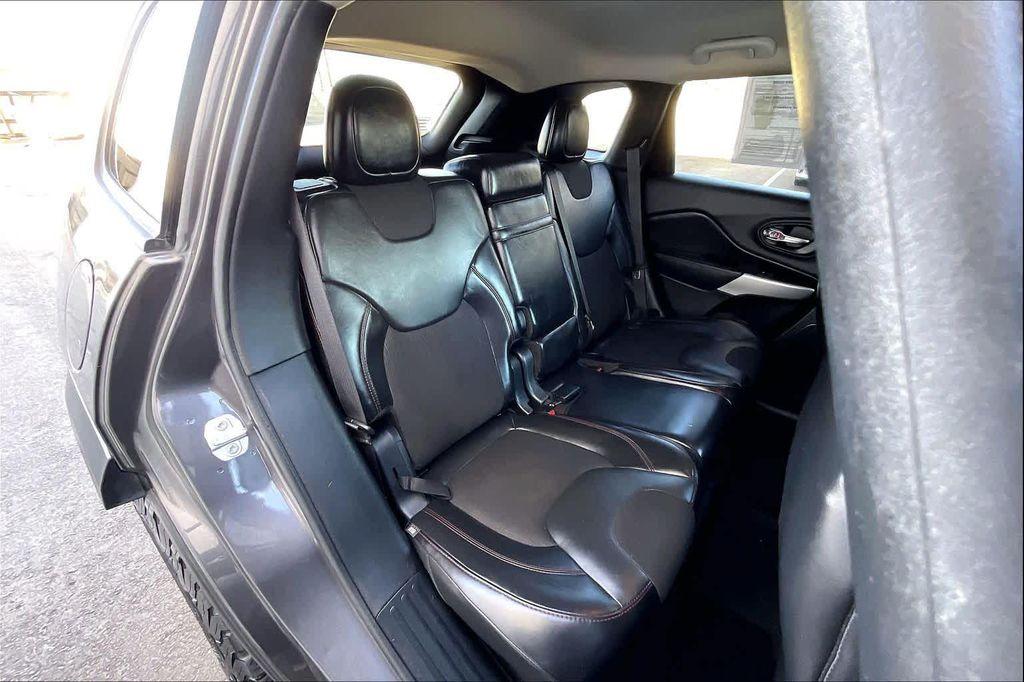 used 2018 Jeep Cherokee car, priced at $12,800