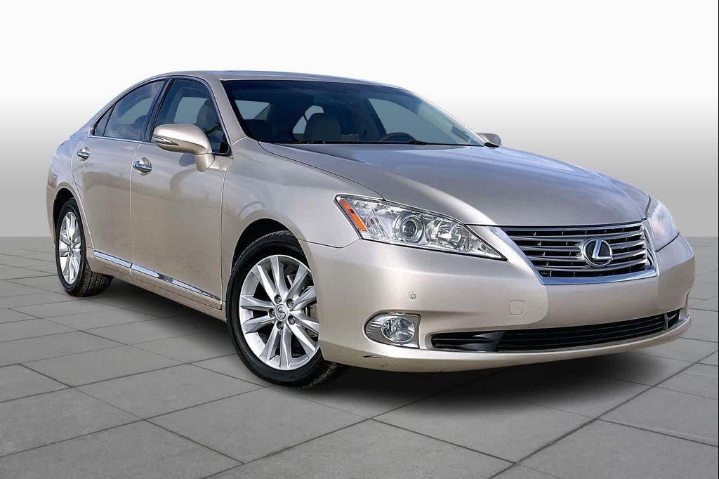 used 2011 Lexus ES 350 car, priced at $15,000