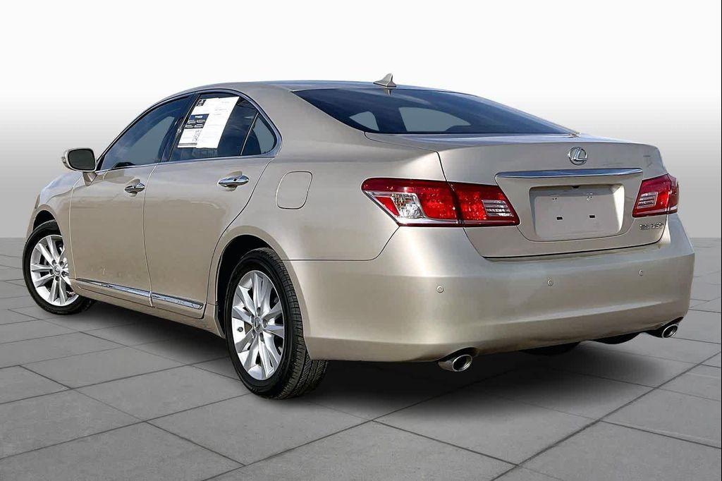 used 2011 Lexus ES 350 car, priced at $15,000
