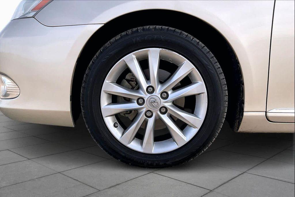 used 2011 Lexus ES 350 car, priced at $15,000