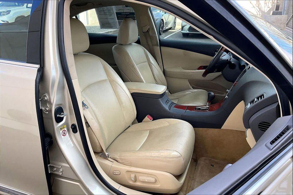 used 2011 Lexus ES 350 car, priced at $15,000