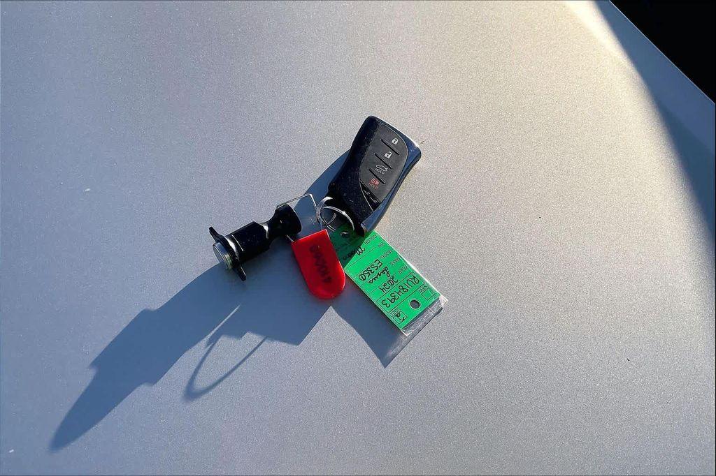 used 2024 Lexus ES 350 car, priced at $40,000