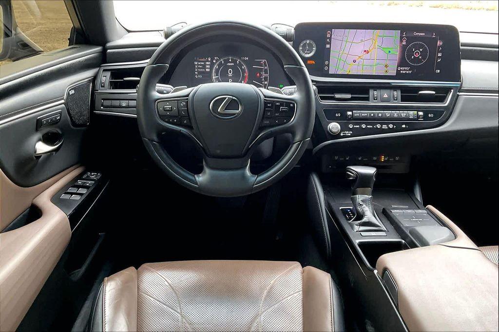 used 2022 Lexus ES 350 car, priced at $40,000