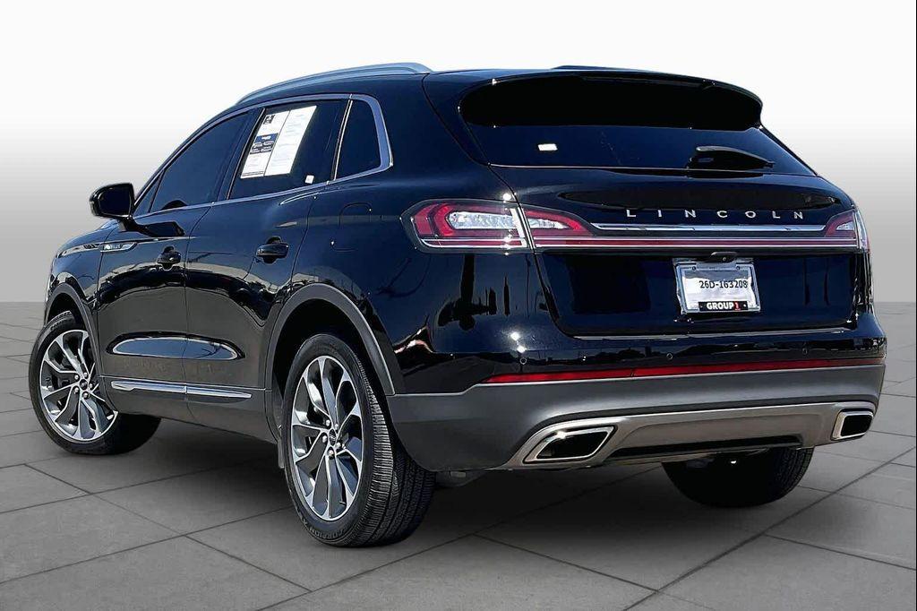 used 2022 Lincoln Nautilus car, priced at $35,388