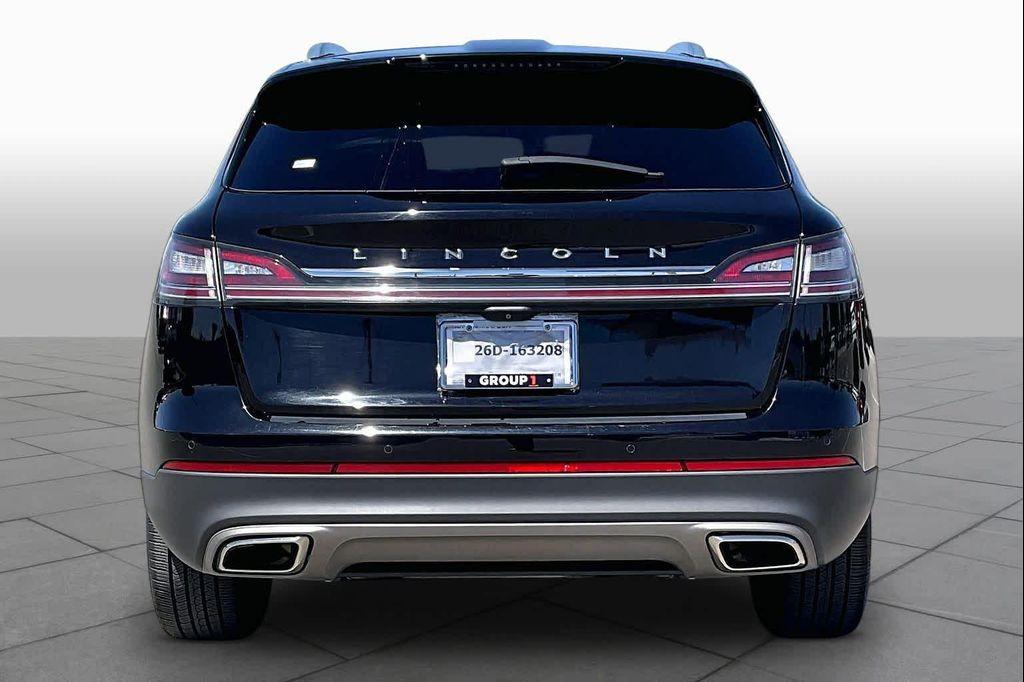 used 2022 Lincoln Nautilus car, priced at $35,388