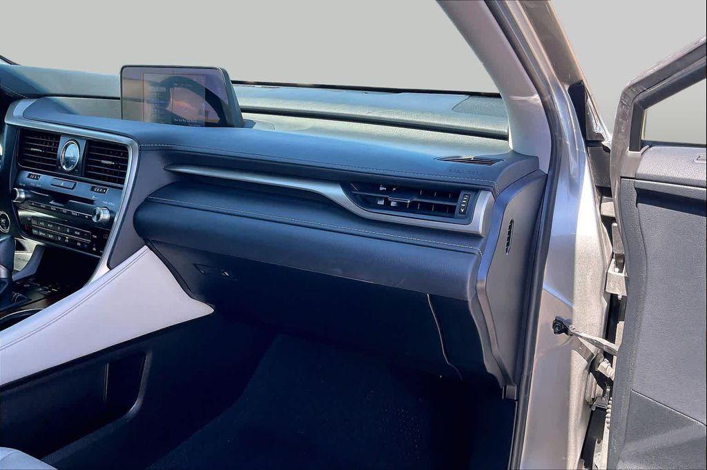 used 2019 Lexus RX 350L car, priced at $33,388