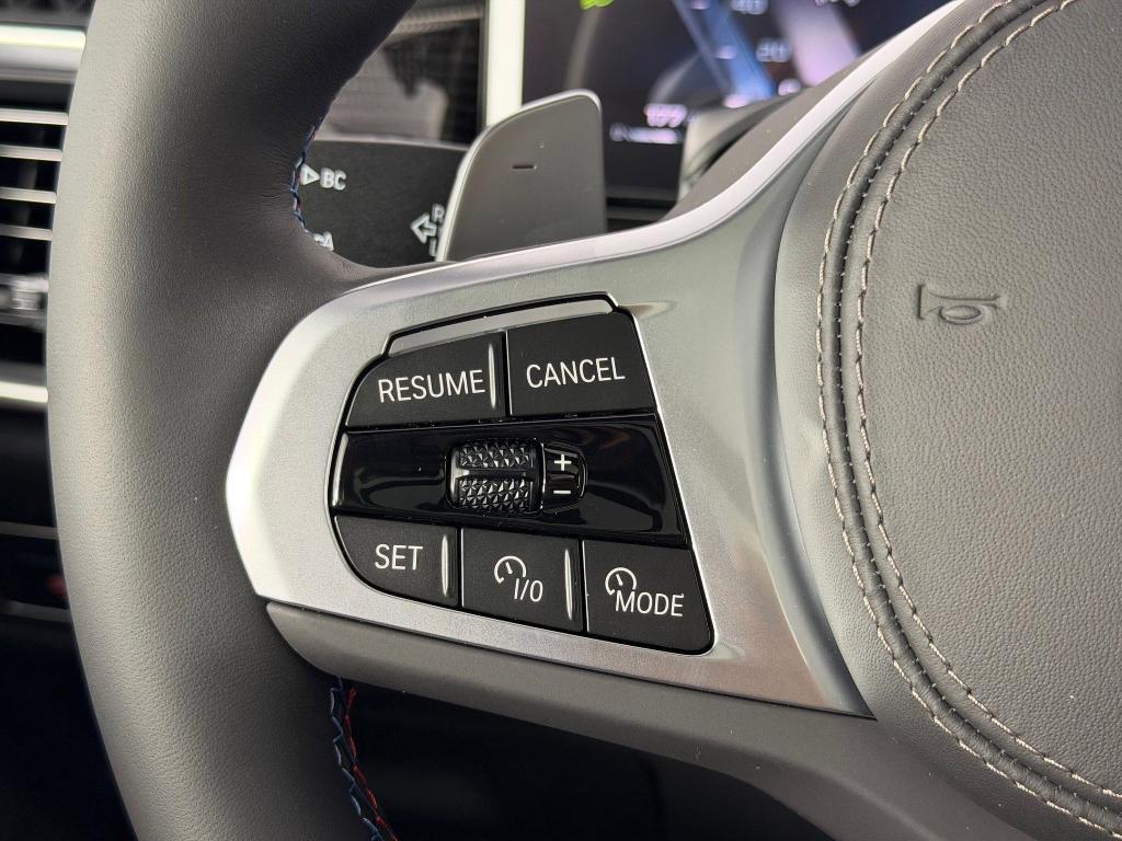 new 2026 BMW X7 car, priced at $125,125