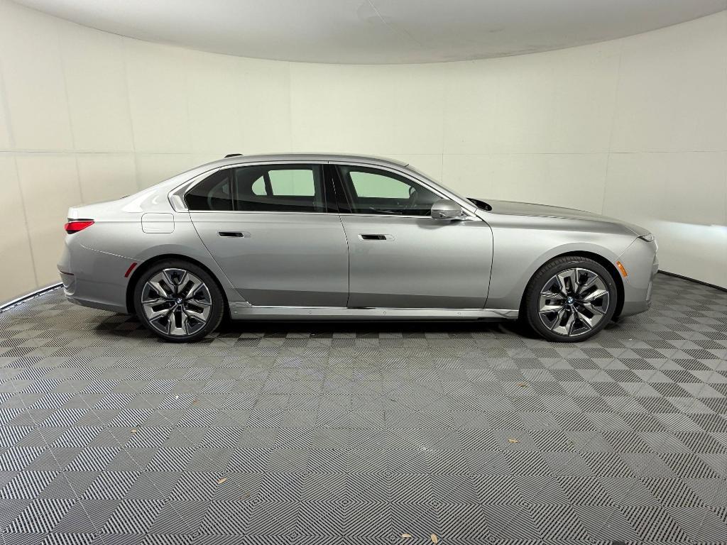 new 2026 BMW i7 car, priced at $120,255