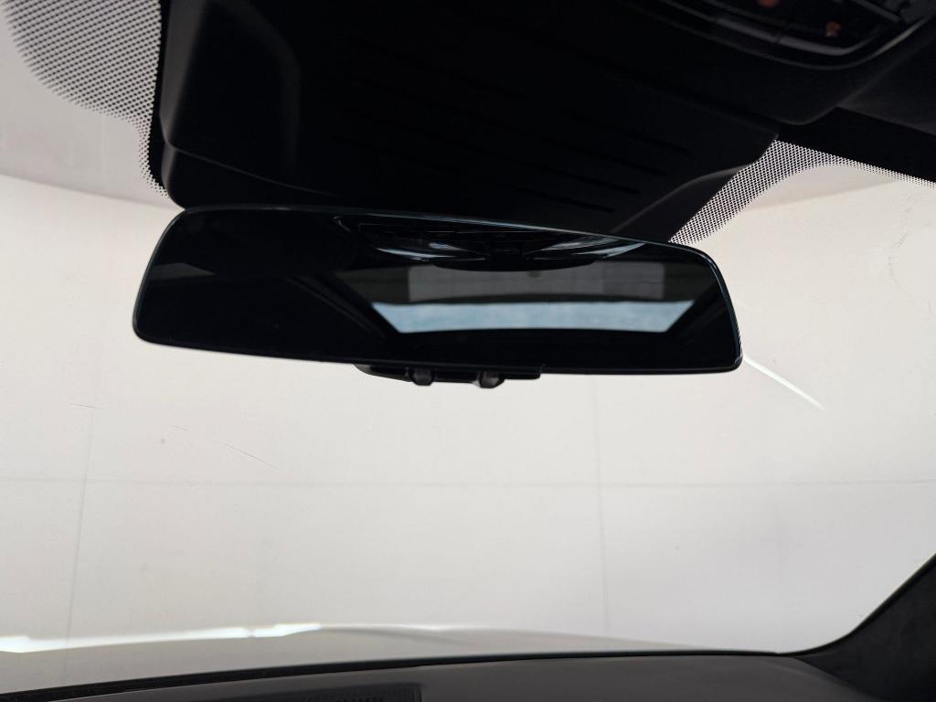 new 2026 BMW X7 car, priced at $127,945