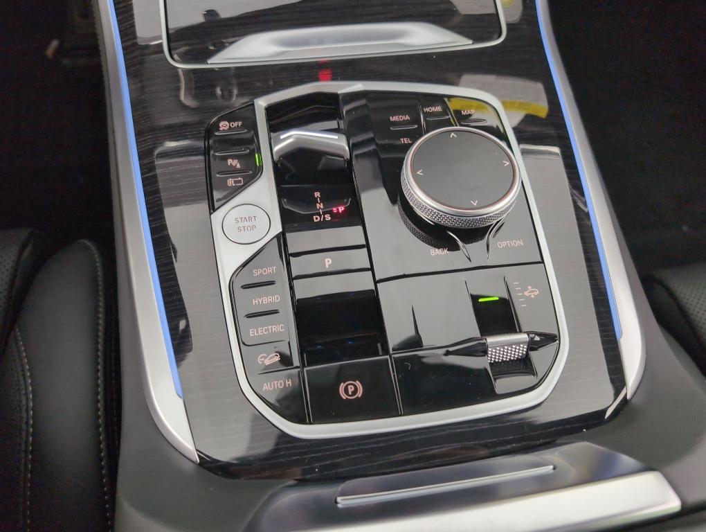 new 2026 BMW X5 PHEV car, priced at $88,725