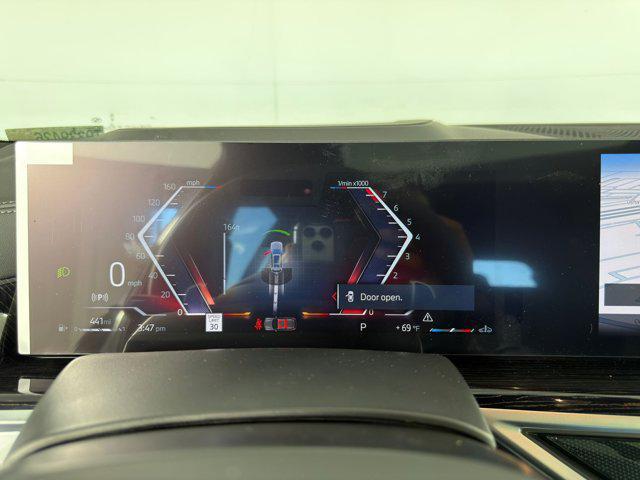 new 2026 BMW X7 car, priced at $100,750