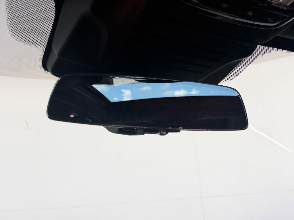 new 2027 BMW X7 car, priced at $106,360