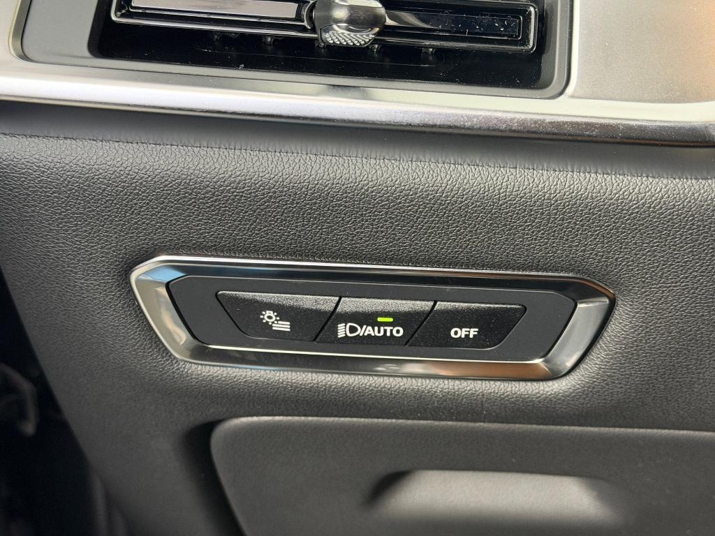 new 2027 BMW X7 car, priced at $106,180