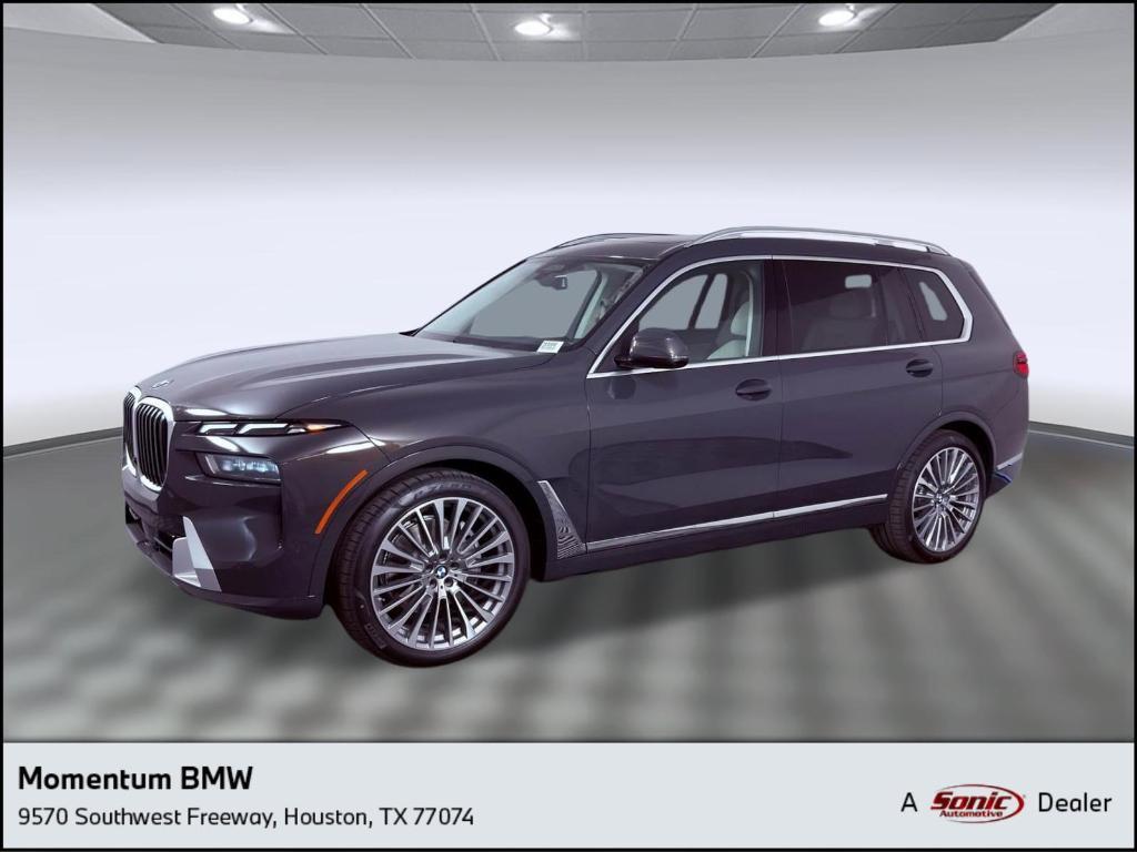 new 2026 BMW X7 car, priced at $105,270