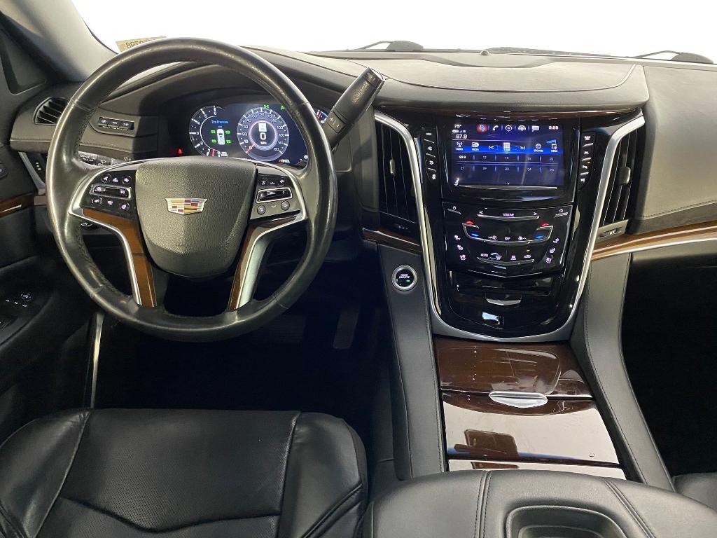 used 2020 Cadillac Escalade car, priced at $23,498