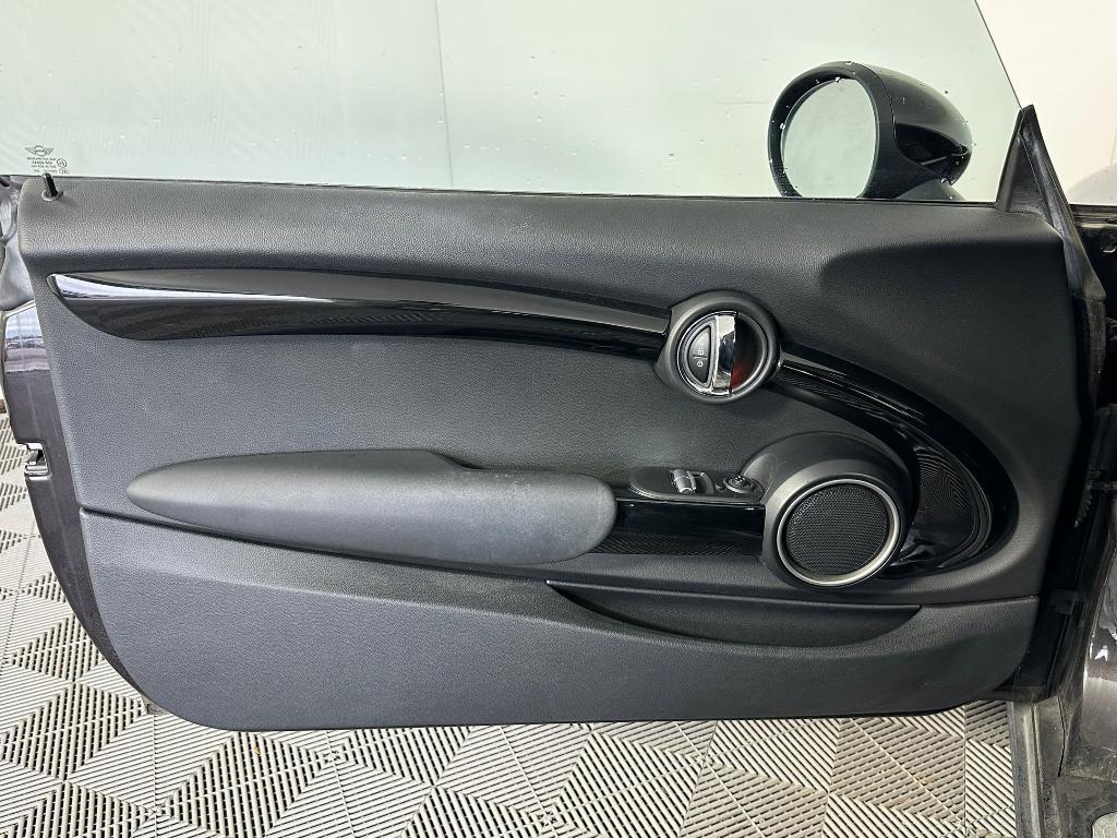 used 2015 MINI Hardtop car, priced at $10,996