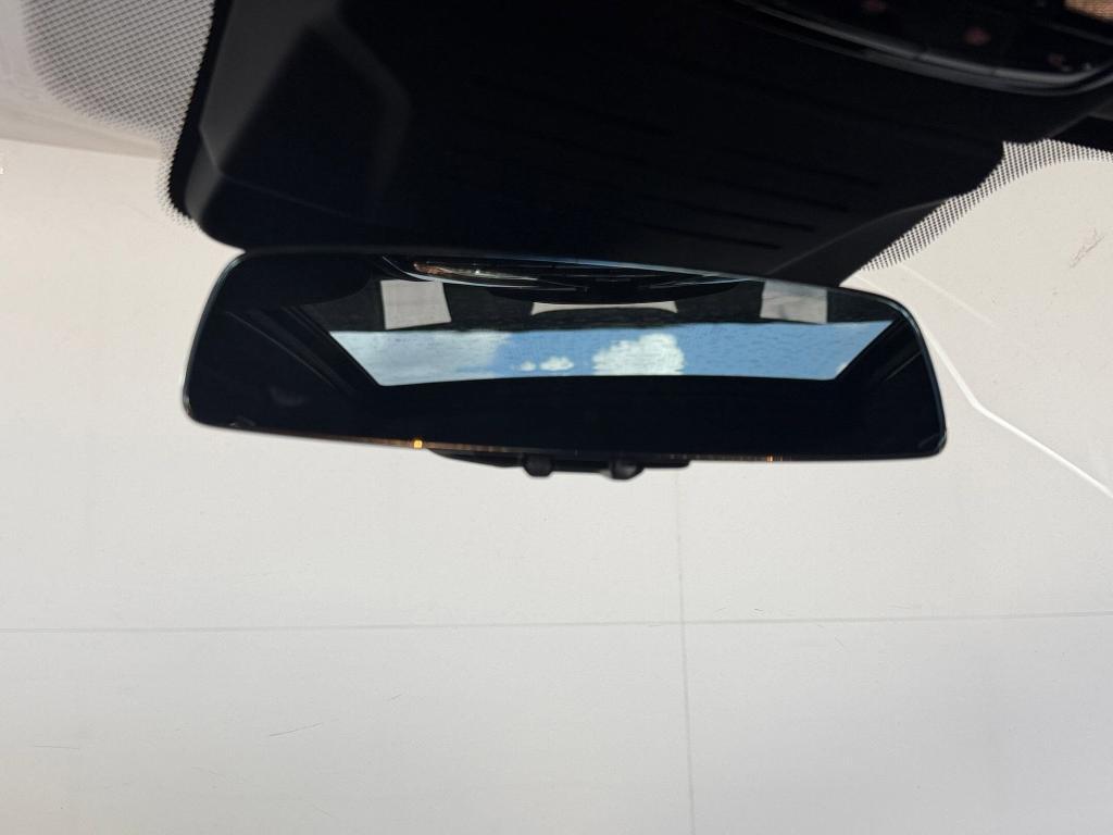 new 2026 BMW X7 car, priced at $107,200