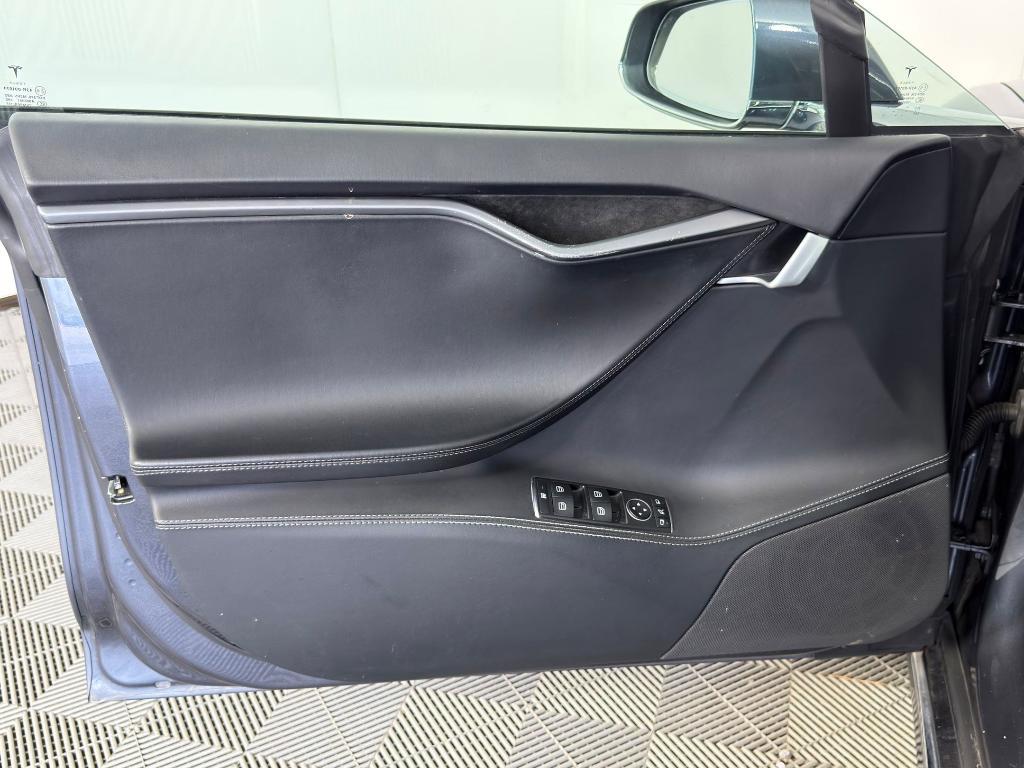 used 2020 Tesla Model S car, priced at $28,999