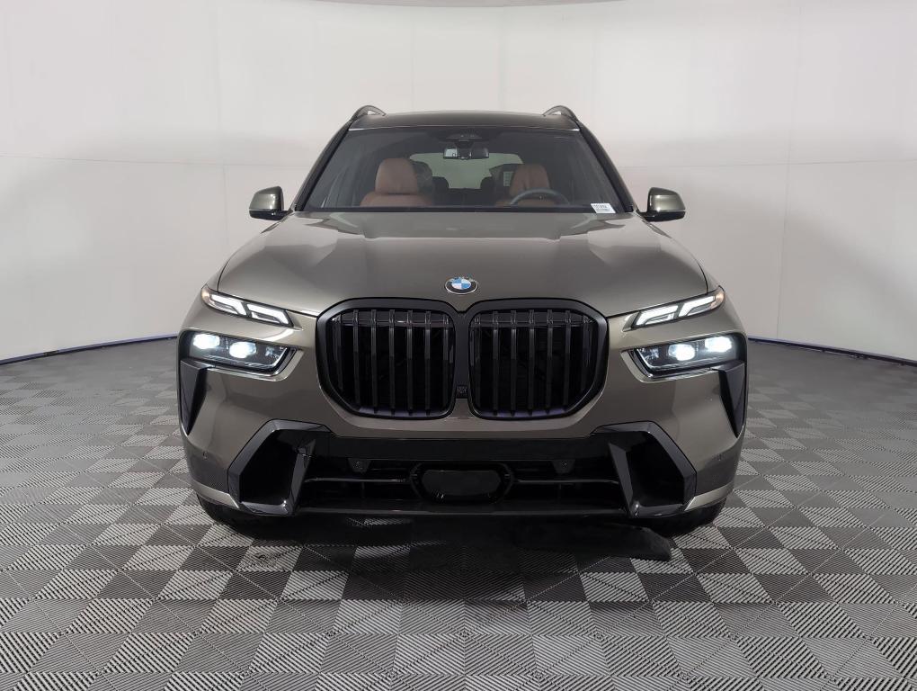 new 2026 BMW X7 car, priced at $103,625